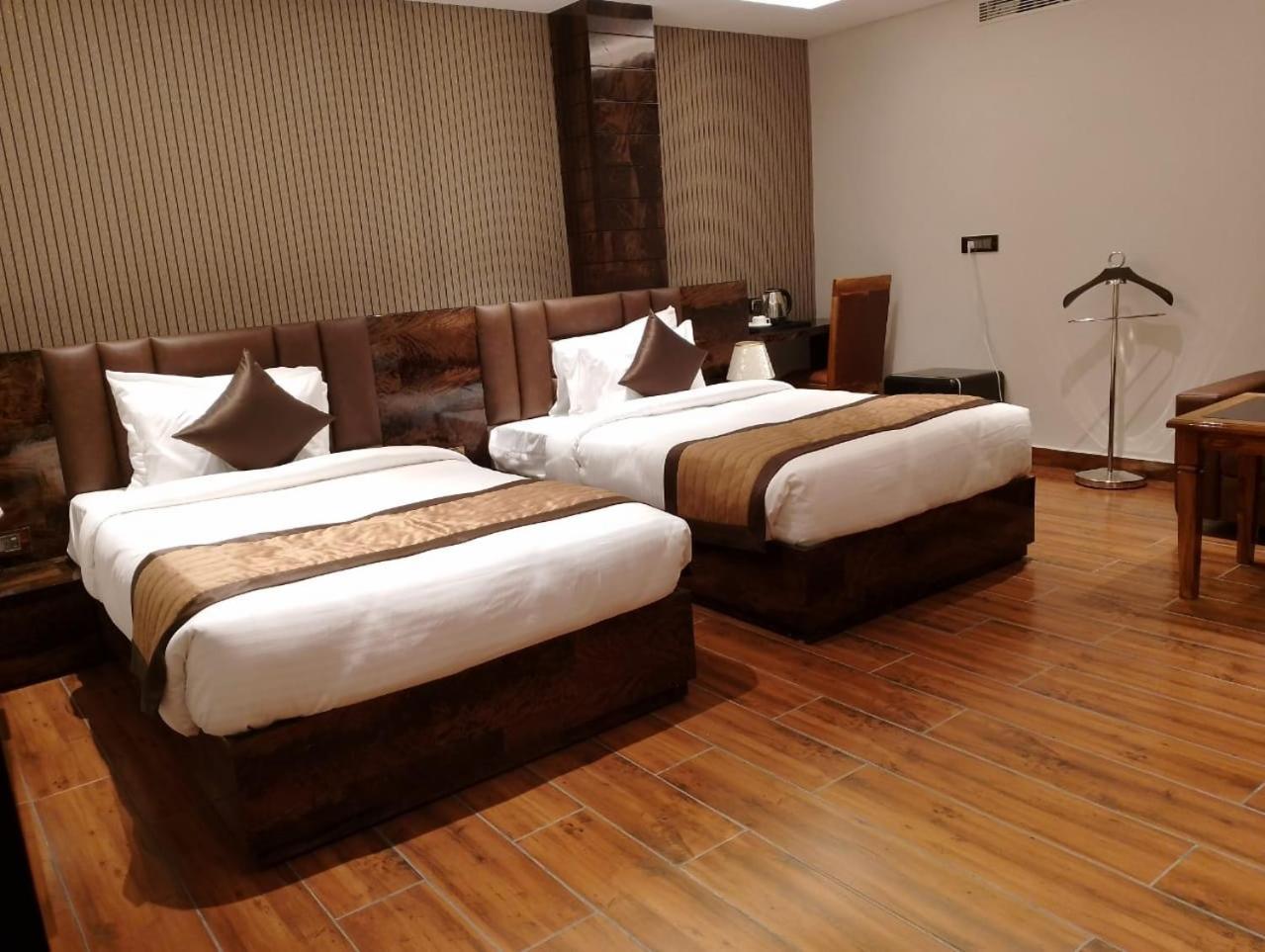 Hotel Suncity Palace Katihar Exterior photo